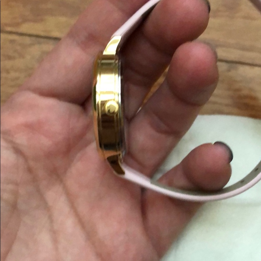 Kate Spade - Picture 4 of 4